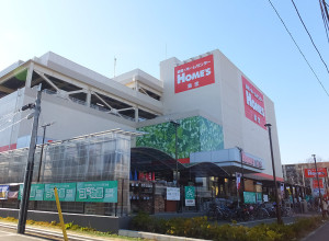 2014年12月にオープンしたばかりの大型ホームセンター「島忠ホームズ港北高田店」