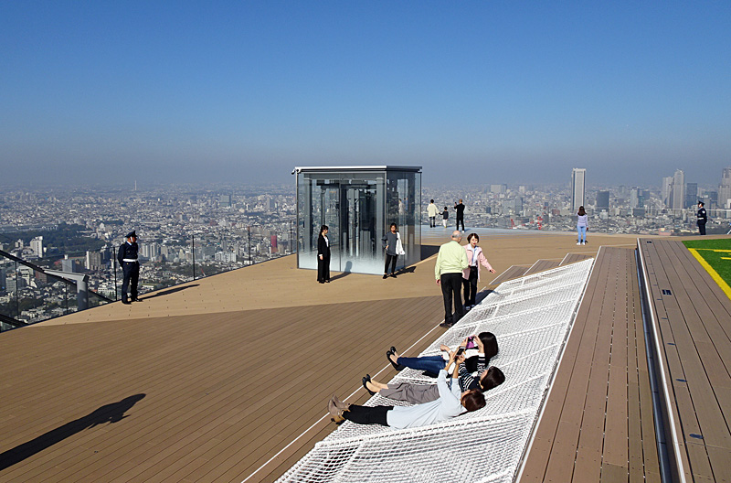入場 料 スカイ 渋谷 ルーフトップバー「ザ・ルーフ 渋谷スカイ」高さ230メートルの渋谷スクランブルスクエア屋上で