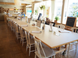 レストラン部門でも、「神奈川県内で2店舗目」の導入を記念して、来月10月4日（金）17時から21時まで全料理を200円（予約不可・一部サービス・商品除く、現金払い）で提供するキャンペーンを実施予定