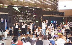 昨年（2022年）は慶應義塾大学「ダンシングクルージェイド（Dancing Crew JADE）」がダンス体験を行った（10月16日）