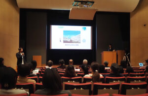 精力的な活動を行う各学校の取り組みを知ることができる機会。大ホールでの貴重な発表機会となりそう（同）